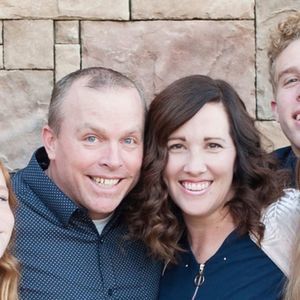 Meet your Posher, Harmony